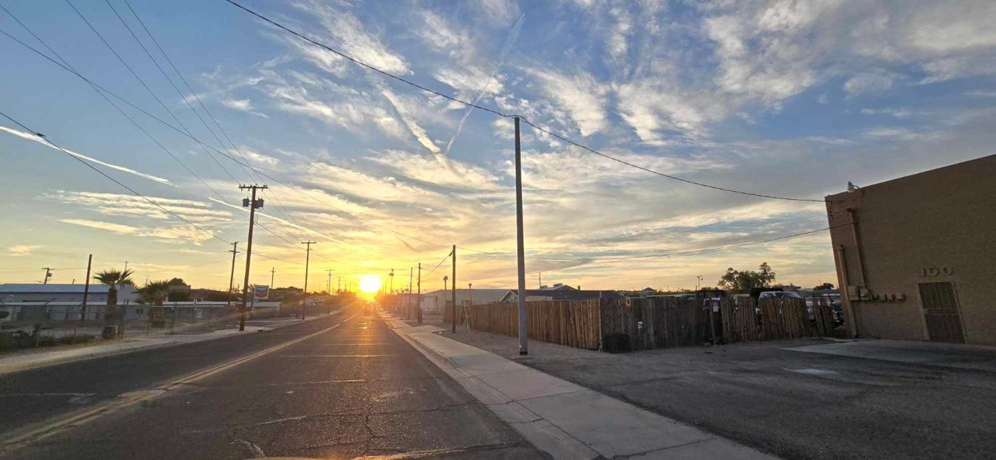 Casa Sunrise, Large Home, Minutes From Airport, Yrmc, Mexico Borders Yuma Exterior photo